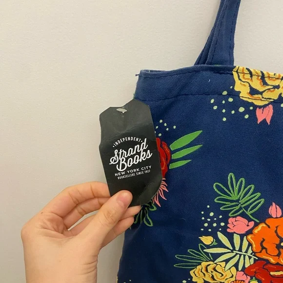 Classic NYC Strand Floral Blue Tote Bag book lovers! (NWT) - Picture 3 of 5